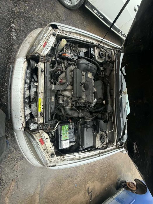volvo v40 1.8 favelift на части волво в40 комби