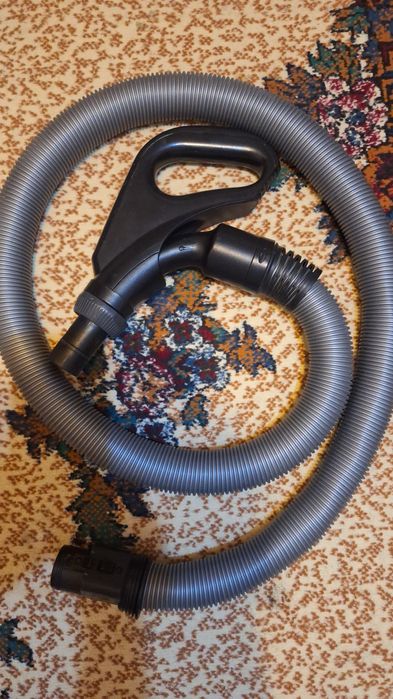 Продам шланг для пылесоса Самсунг