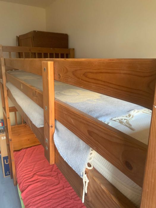 Pat supraetajat din lemn masiv  - cu sau fără 2 saltele