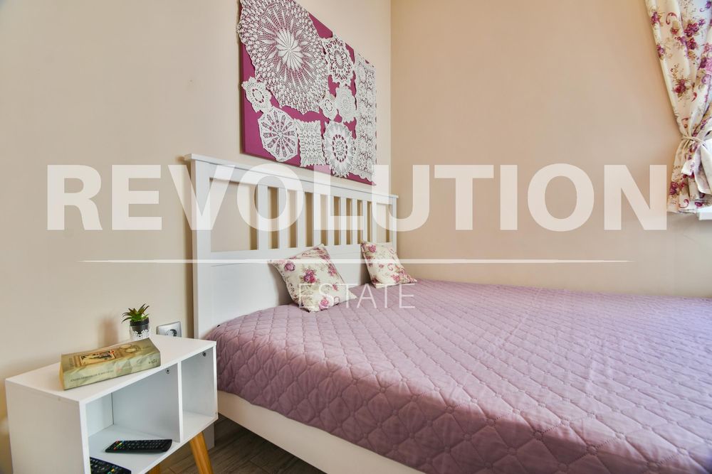 Дава се под наем Тристаен апартамент в София, Център - 70 кв.м за 800 € - Снимка #7