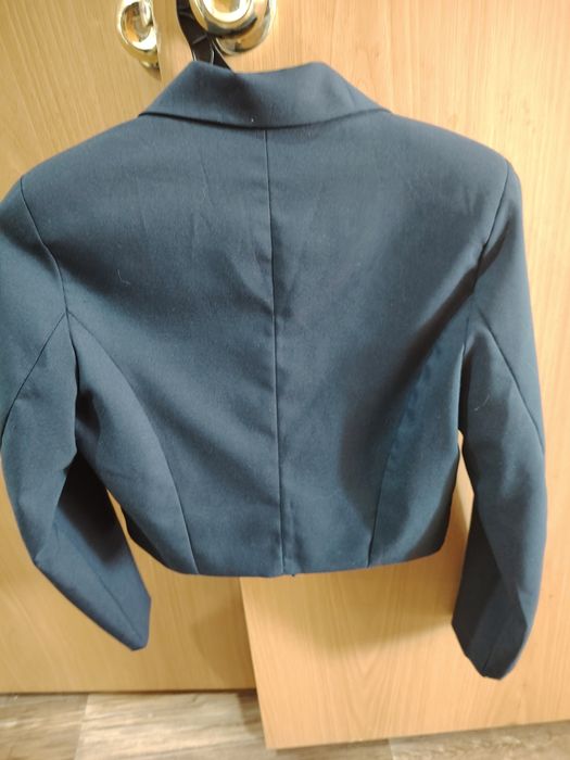 Продам школьный пиджак