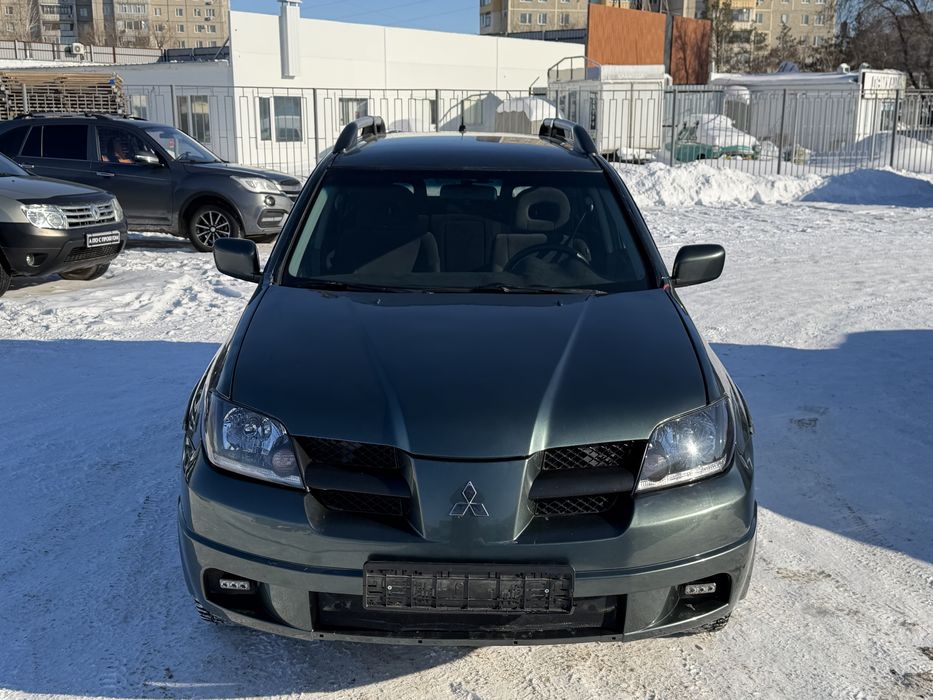 Mitsubishi Outlender 2006 год
