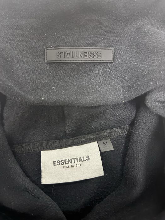 Hanorac essentials