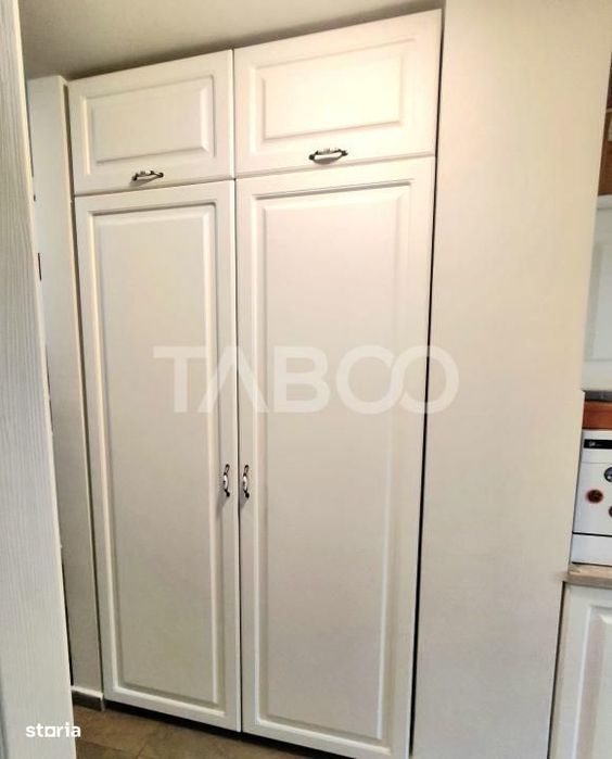 Apartament cu 2 camere decomandat de vanzare in Borhanci cu terasa