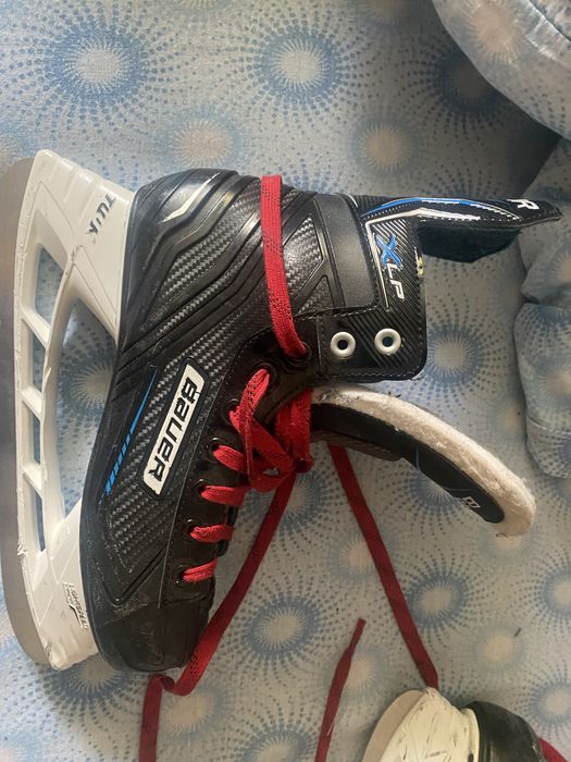 Коньки bauer 42размер
