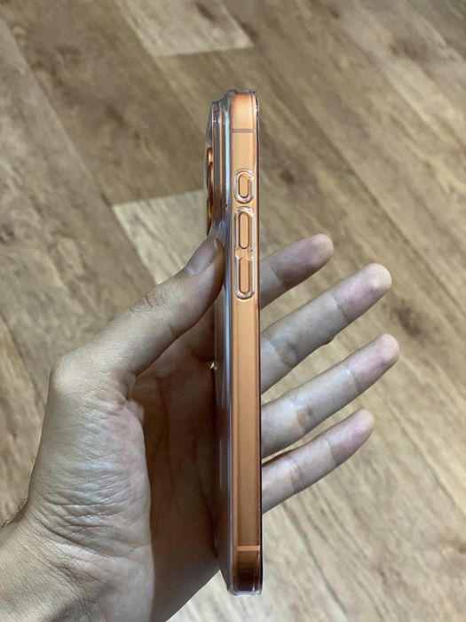 iPhone 17 Pro Max, оранжевый