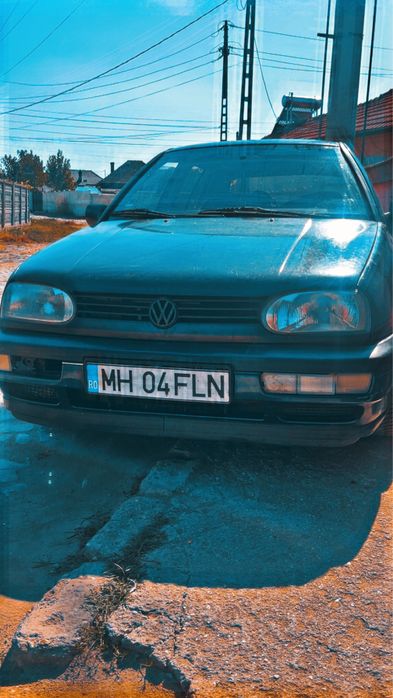 VW Golf 3 1.6 Benzină 1995 – Funcționează foarte bine – Acte la zi