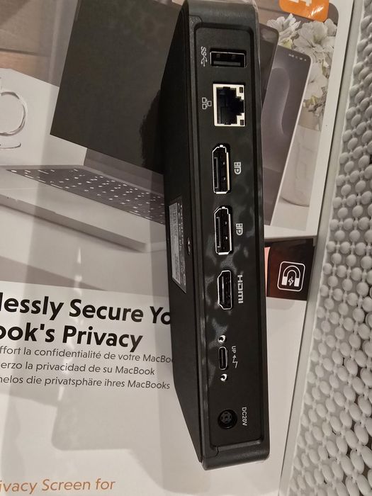 Targus USB-C Multi-Function DisplayPort