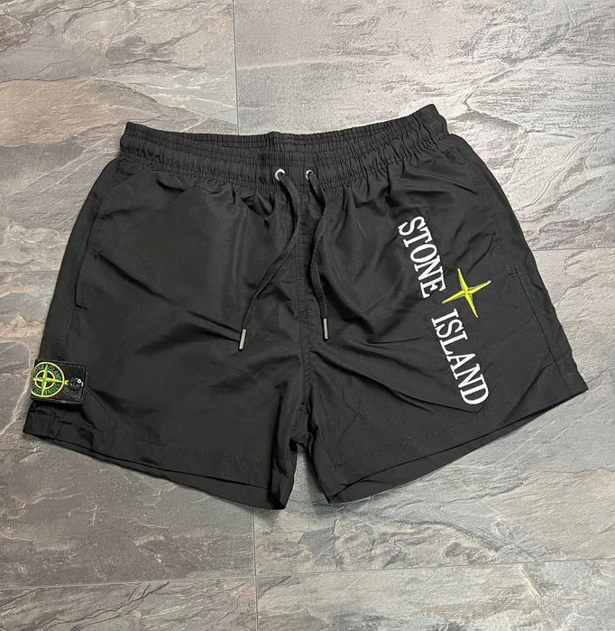 Стилни мъжки плажни шорти STONE ISLAND – комфорт и визия за лятото!