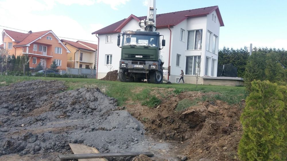 Fântâni APA. Piloni forați. Tuburi beton