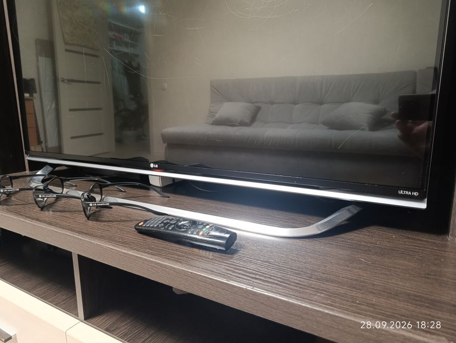 Телевизор смарт lg 49"