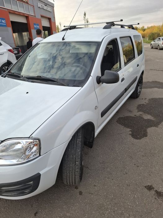 Продам Машину Ларгус