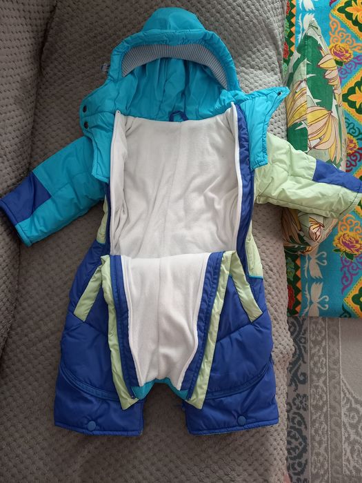 Зимний комбинезон для детей