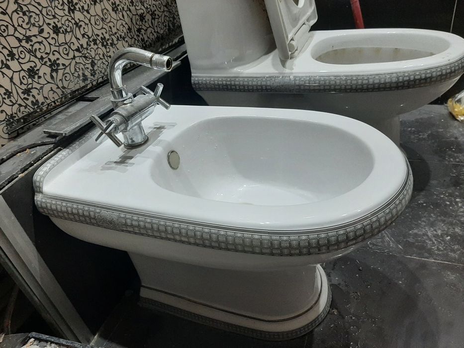 Продам биде Fabia