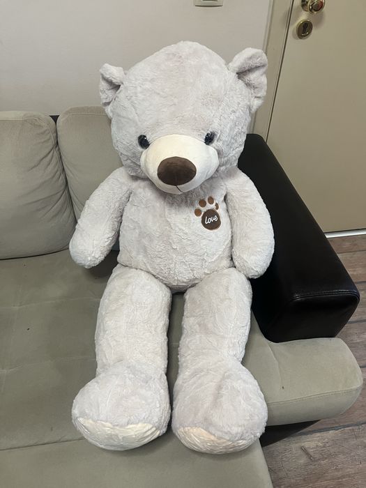 Големи плюшени играчки