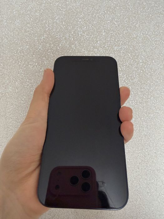 продам Ipnone 12, 64 gb