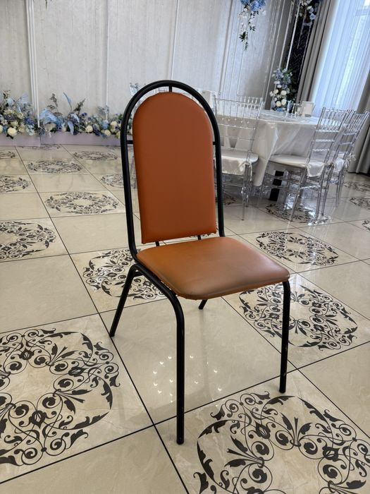 Продам чехлы на стулья
