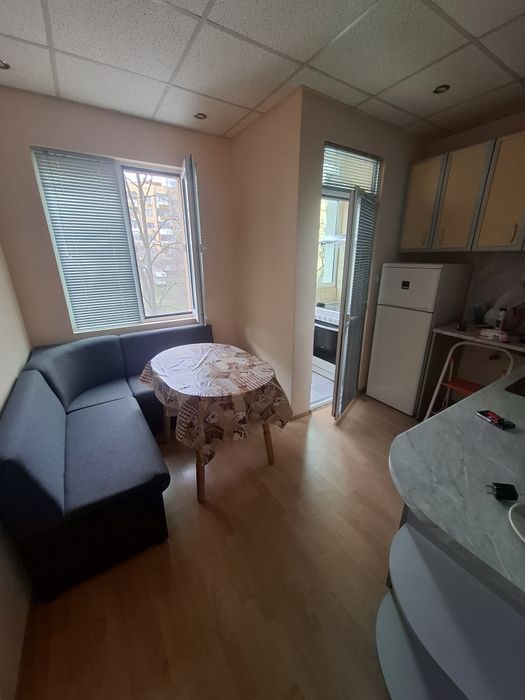 Апартамент под наем Железник