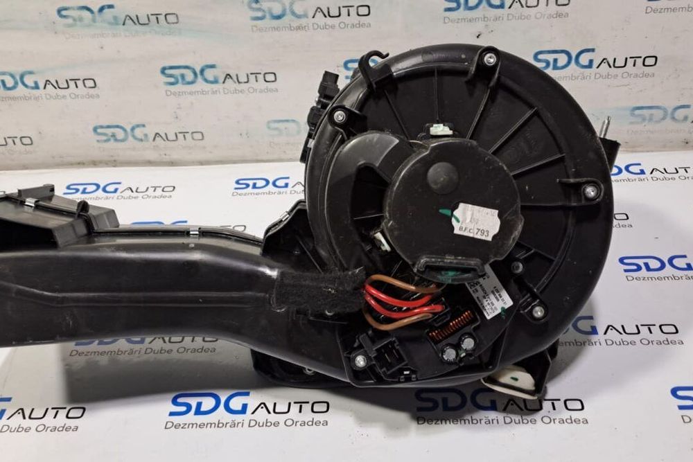 Carcasa cu aeroterma bord A4638301960 Mercedes G350 2011-2019