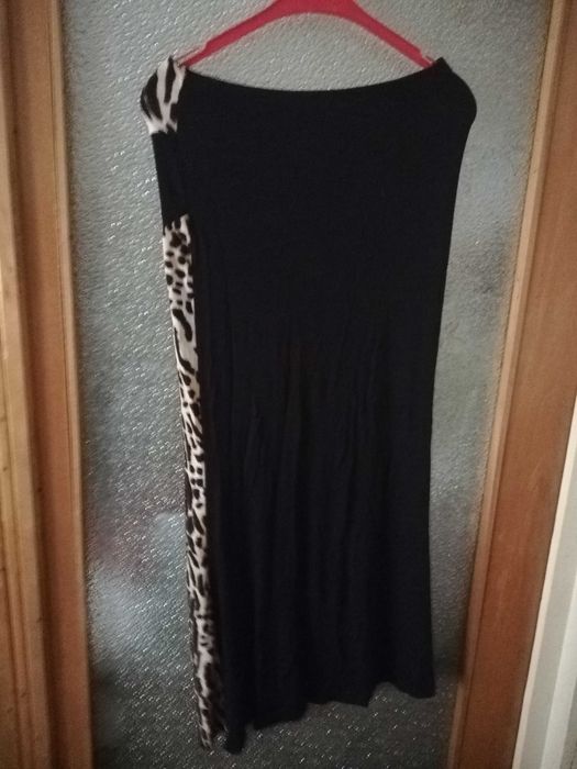 Bluza cu fusta la set, imprimeu de leopard, Marimea XL, Negociabil