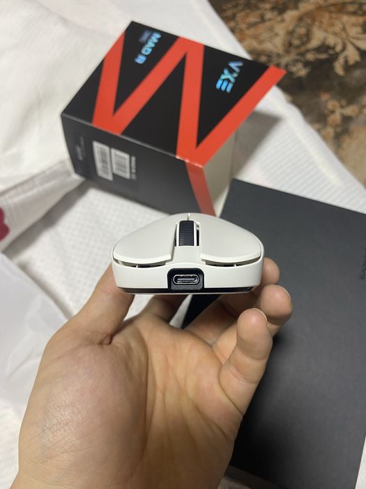 Мышь VXE Mad R 1K-3395 белый