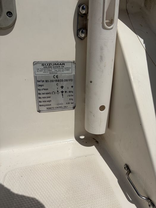 Suzumar лодка RIB 350