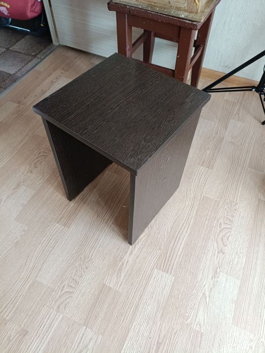 Продам  стол в хорошем состоянии