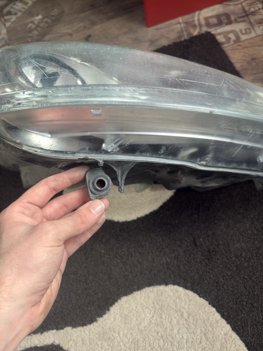 Оригинални халогенни фарове за Golf 5.