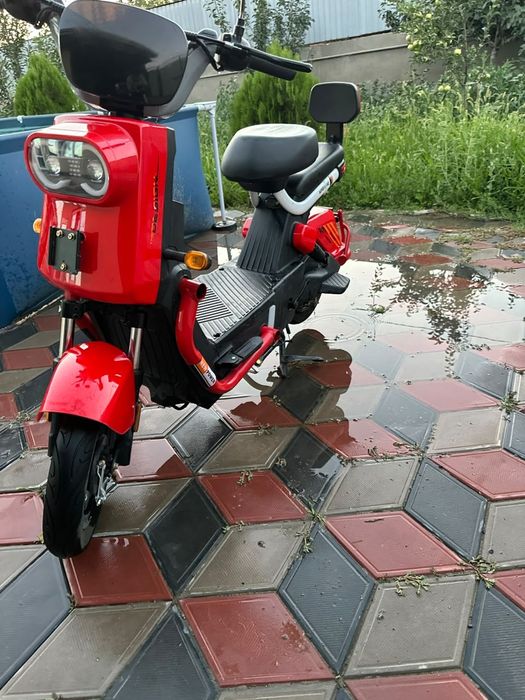 Продам электро скутер