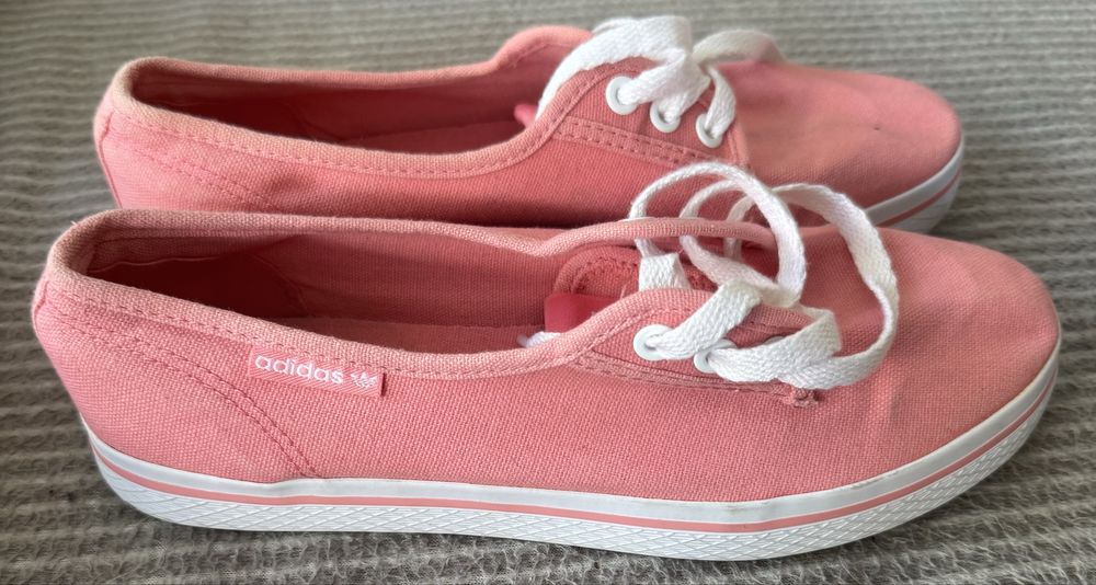 Дамски обувки Adidas