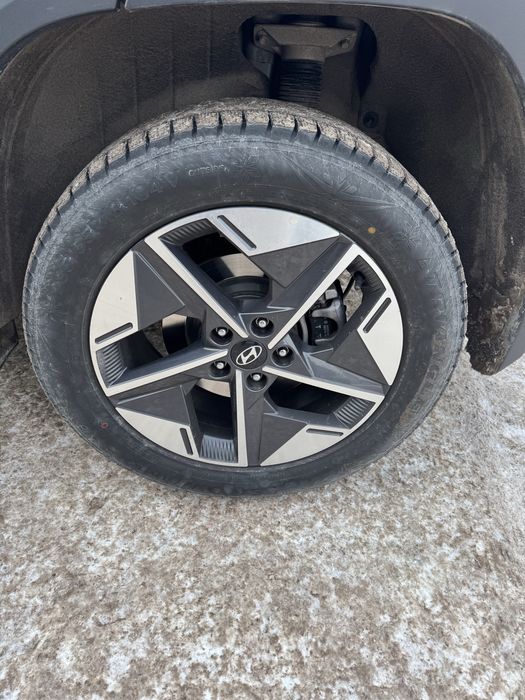 Шины  комплект  235:55:18