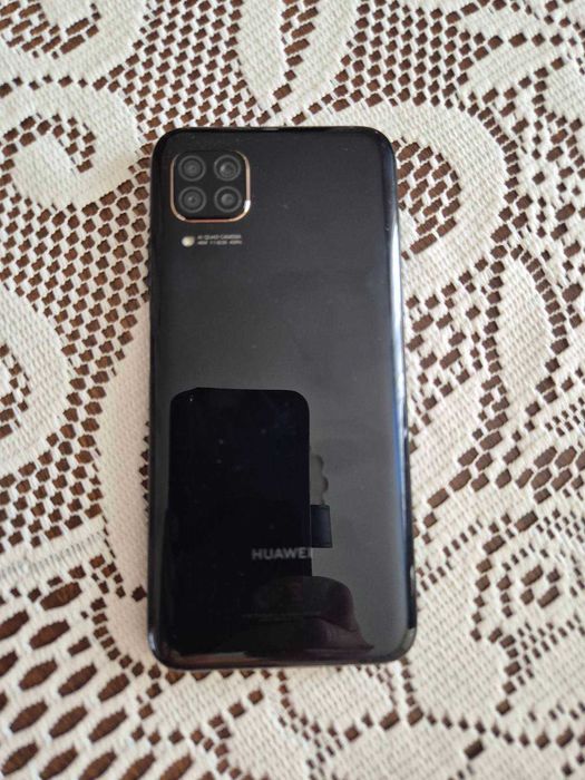 Huawei p40 Lite / Телефон