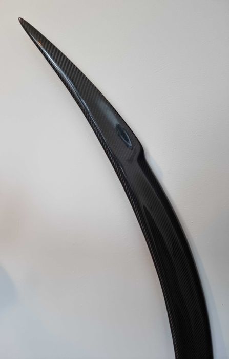 Eleron Carbon hibrid compatibil cu multe modele de autoturisme