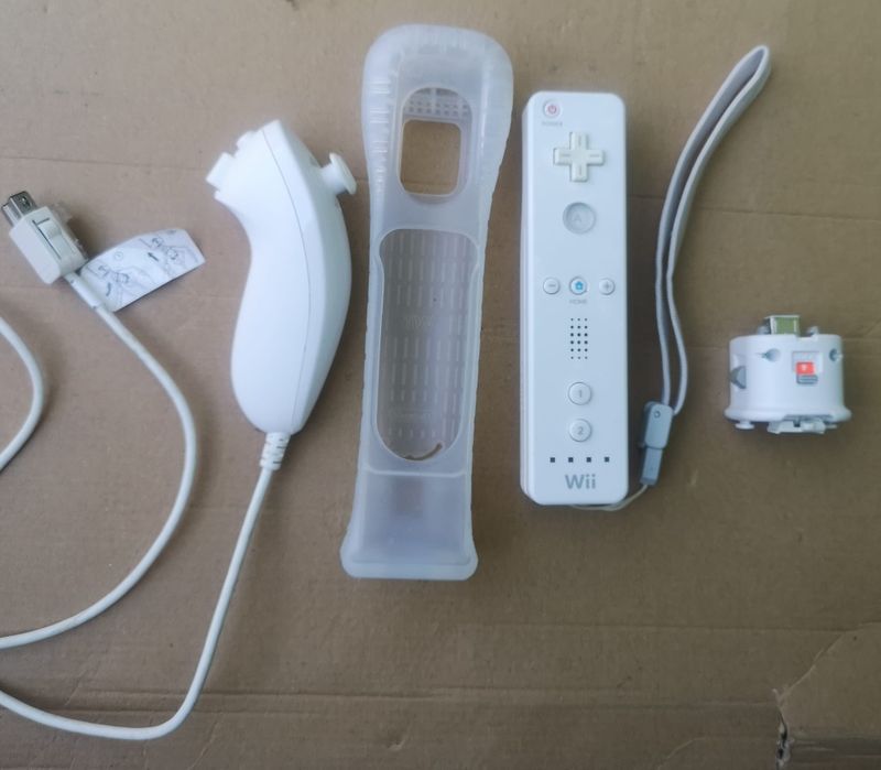 Nintendo Wii mondat +218 jocuri +motionplus