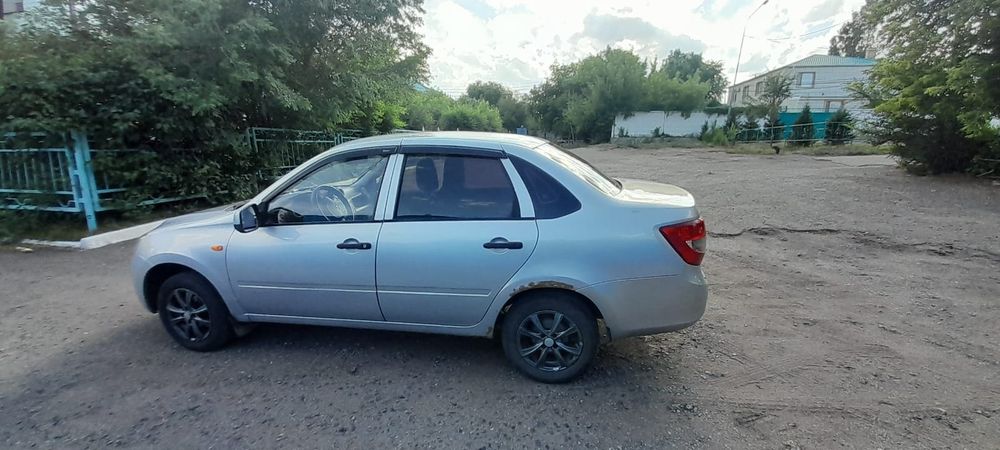 Продам машину в активном ходу
