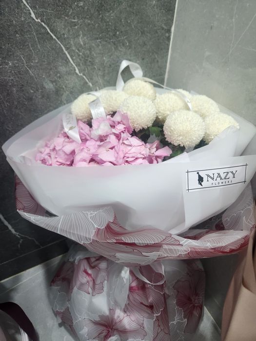 Живые цветы красивые