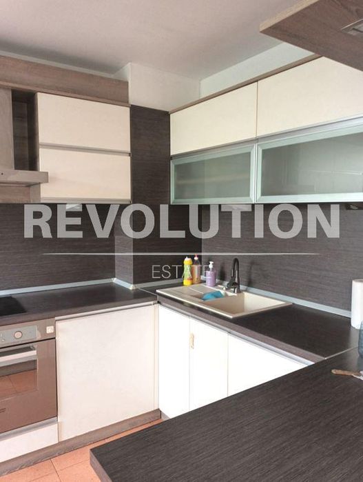 Дава се под наем Двустаен апартамент в Варна, Левски - 68 кв.м за 450 € - Снимка #1