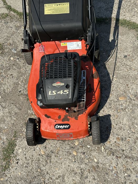 Бензинова самоходна косачка Briggs&Stratton