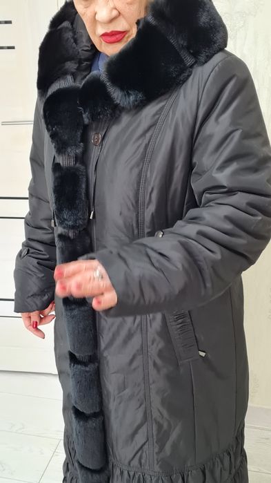 Пальто на заячьем подкладе с шиншилой