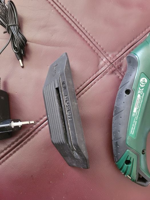 Bosch Xeo, mașina de tăiat covoare