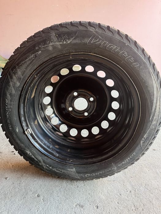 Продам шину зимнюю