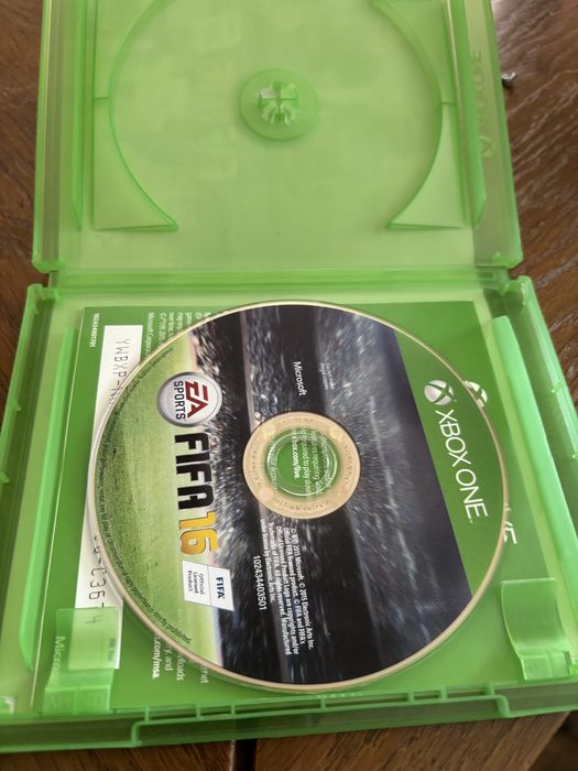 Xbox ONE - FIFA 2016