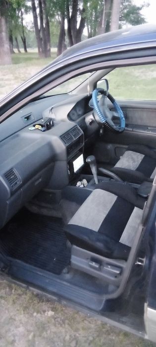 Продам машину Mitsubishi RVR