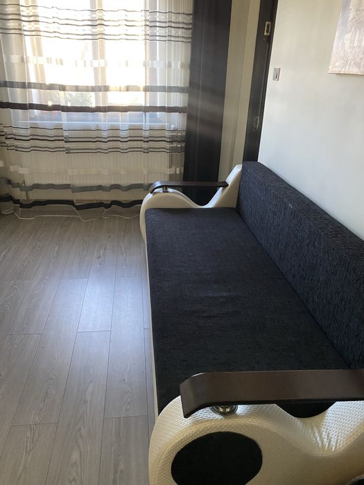 Inchiriez apartament