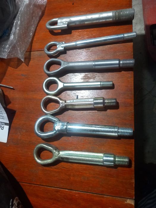 Продавам оригинални куки(тегличи) за теглене (дърпане)