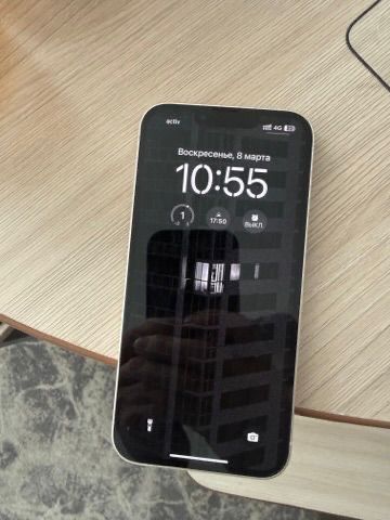 Продам айфон 13, акб 92%