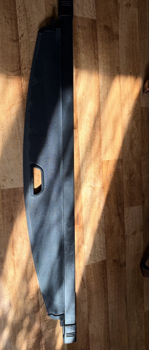 Продам оригинальную шторку Mercedes GLE,GLS