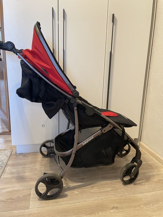 Детская коляска прогулочная