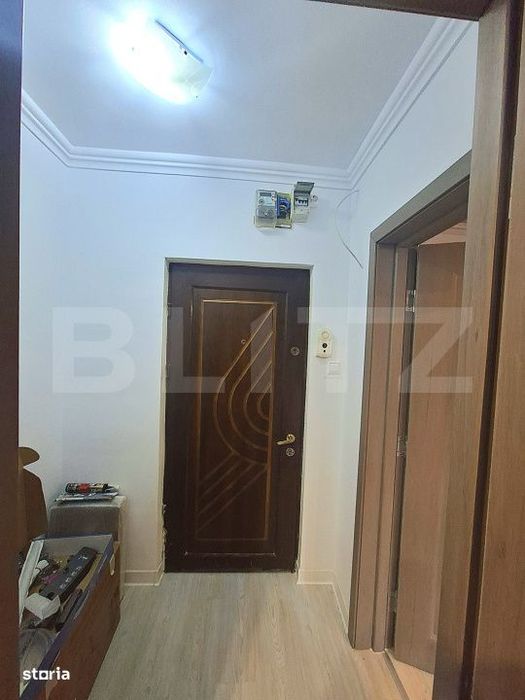 Garsoniera complet renovata de vanzare