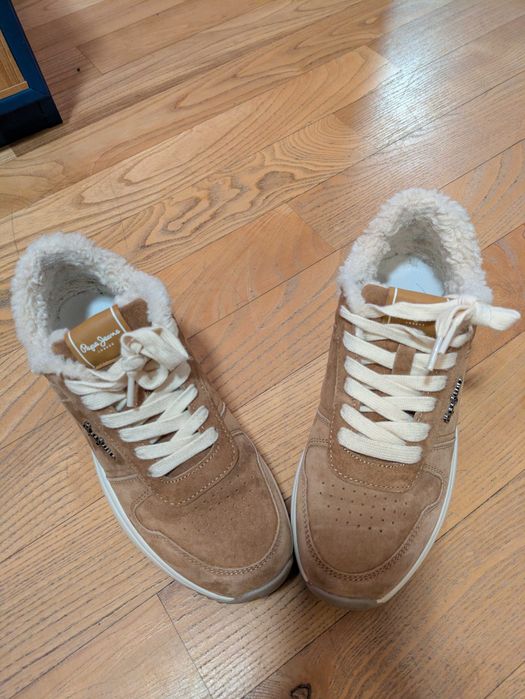 Маратонки на Pepe Jeans